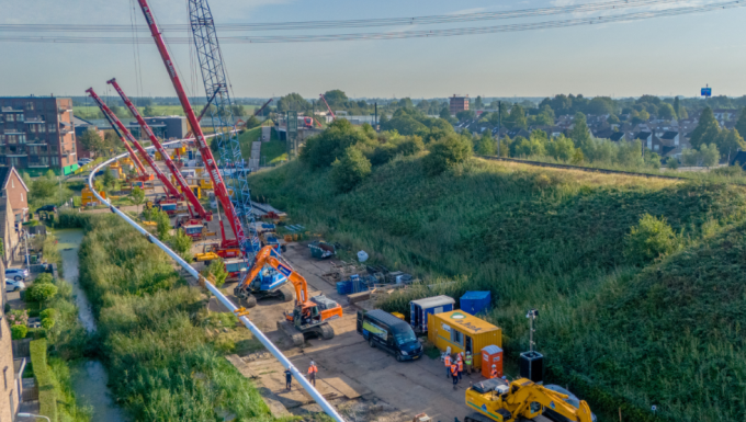Boring onder rivier de Merwede van Sliedrecht naar Dordrecht