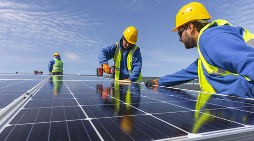 monteren zonnepanelen