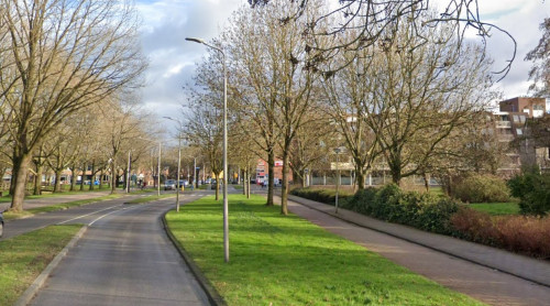 Foto van de locatie van de werkzaamheden in de Deltalaan ter hoogte van de Wilgenhof  in Sliedrecht