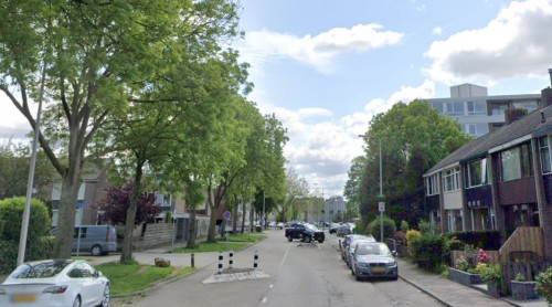 Foto van de locatie van de werkzaamheden in de Surinamestraat in Zwijndrecht