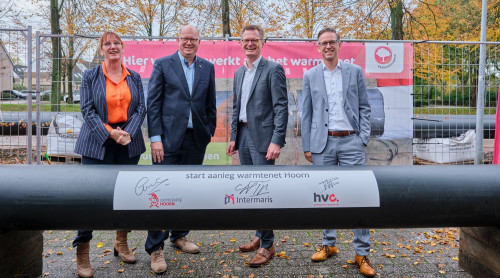 Ondertekening warmteleiding start warmtenet Hoorn