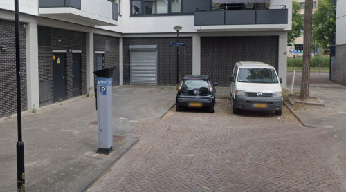 Foto van de locatie van de werkzaamheden in de Beverwijckplaats in Dordrecht.