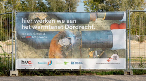 foto van een locatie in Dordrecht waar een warmtenet wordt aangelegd.