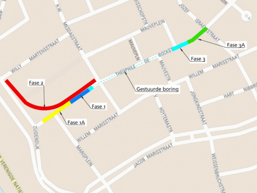 Op deze afbeelding is een plattegrond te zien van de omgeving van de Theophile de Bockstraat waarop het werkgebied is aangegeven waar gewerkt wordt aan het warmtenet Dordrecht.