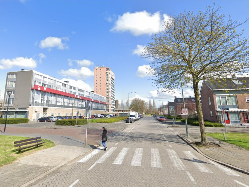 Foto van de Cornelis Trompweg in Dordrecht waar de werkzaamheden uitgevoerd worden.