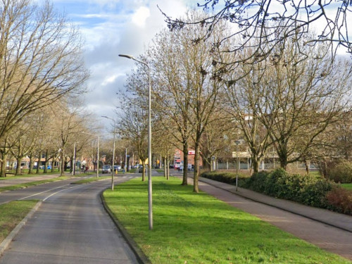 Foto van de locatie van de werkzaamheden in de Deltalaan ter hoogte van de Wilgenhof in Sliedrecht