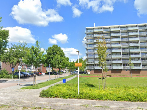 Foto van de locatie van de werkzaamheden in de Constantijn Huygenslaan in Papendrecht waar de werkzaamheden uitgevoerd worden.