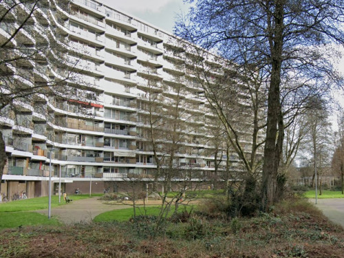 Foto van de locatie van de werkzaamheden op het P.J. Oudplein in Zwijndrecht