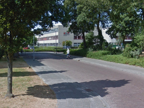 Foto van de locatie van de werkzaamheden op het Gerbrandyplein in Zwijndrecht.
