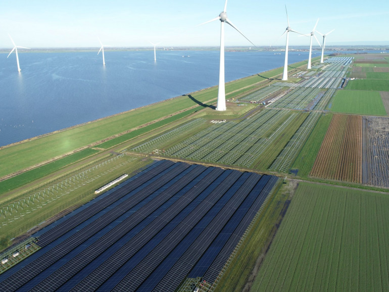 zonnepark noordermeer vanuit de lucht