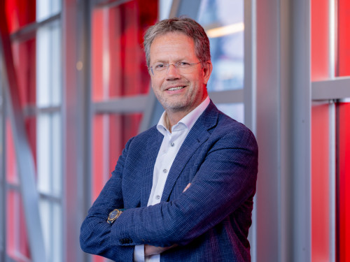 Duin van Steensel voor rode en doorzichtige ramen